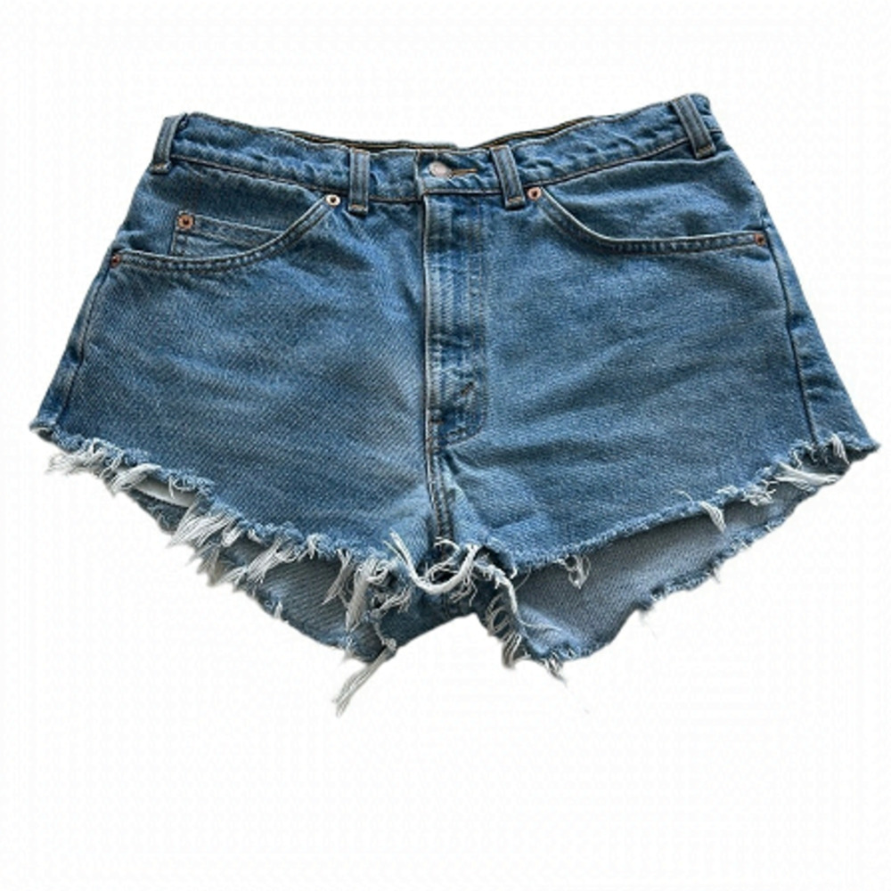 Levi’s Orange Tab Vintage Cut Off Shorts - Size 32